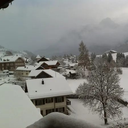 Couette-café Rosaly *