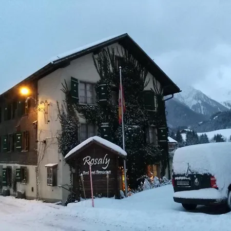 Rosaly Couette-café Château-d'Œx